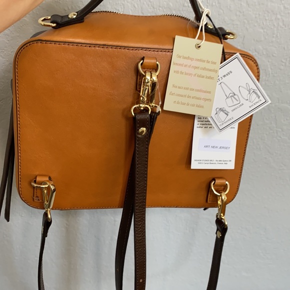 Divans Firenze 3 way bag Genuine Leather made in Italy NWT - Picture 4 of 9